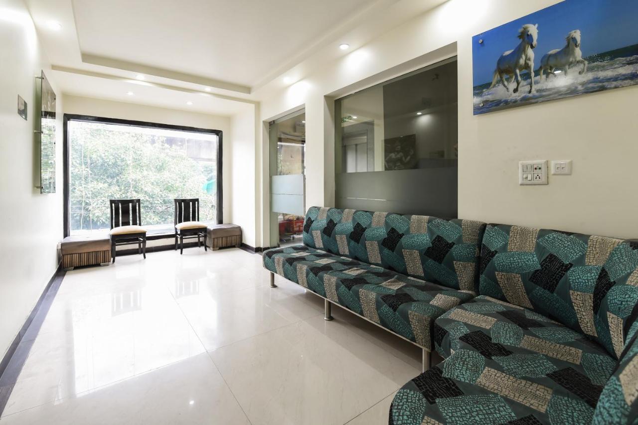 Oyo Flagship 18940 Hotel Swathi New Delhi Exterior photo