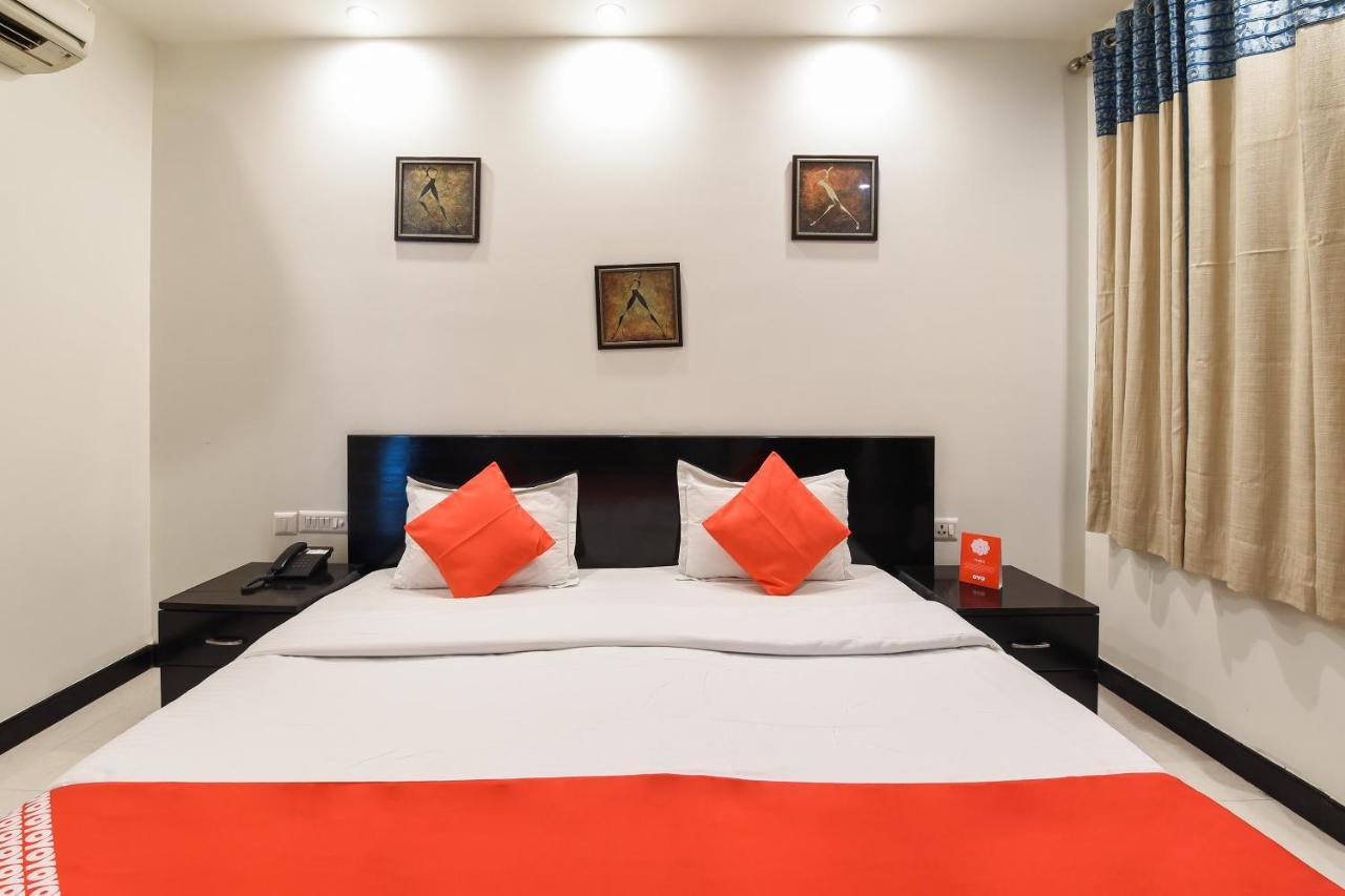 Oyo Flagship 18940 Hotel Swathi New Delhi Exterior photo